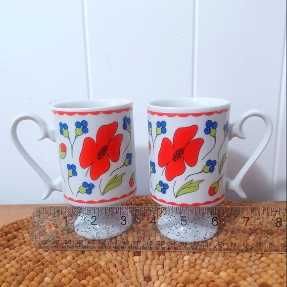 Vintage Poppy Mugs - Picture 8 of 8